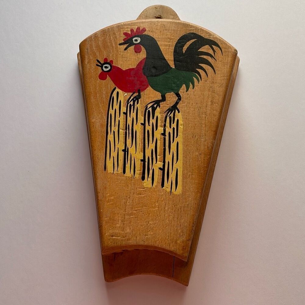Vintage Midcentury Nevco Rooster painted wooden 5 knife holder.